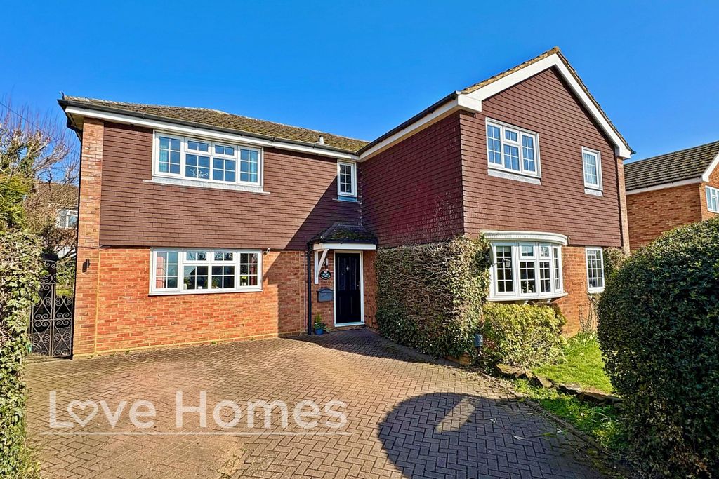 Property photo 1 of 20 3617541