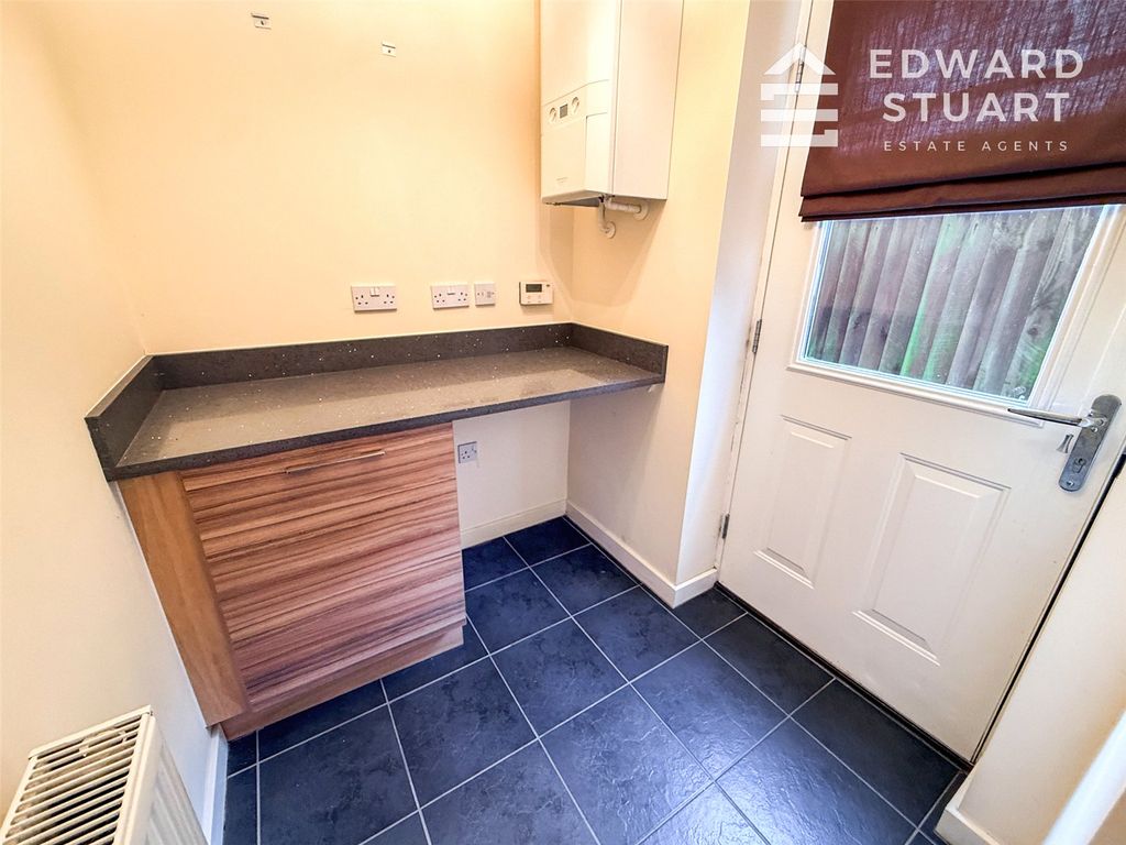 Property photo 3 of 16 Picture No. 24