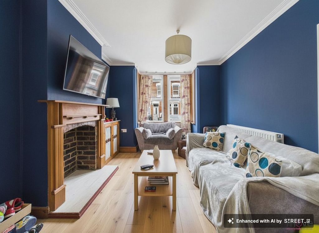 Property photo 2 of 10