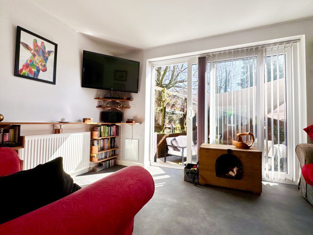 Property photo 2 of 13