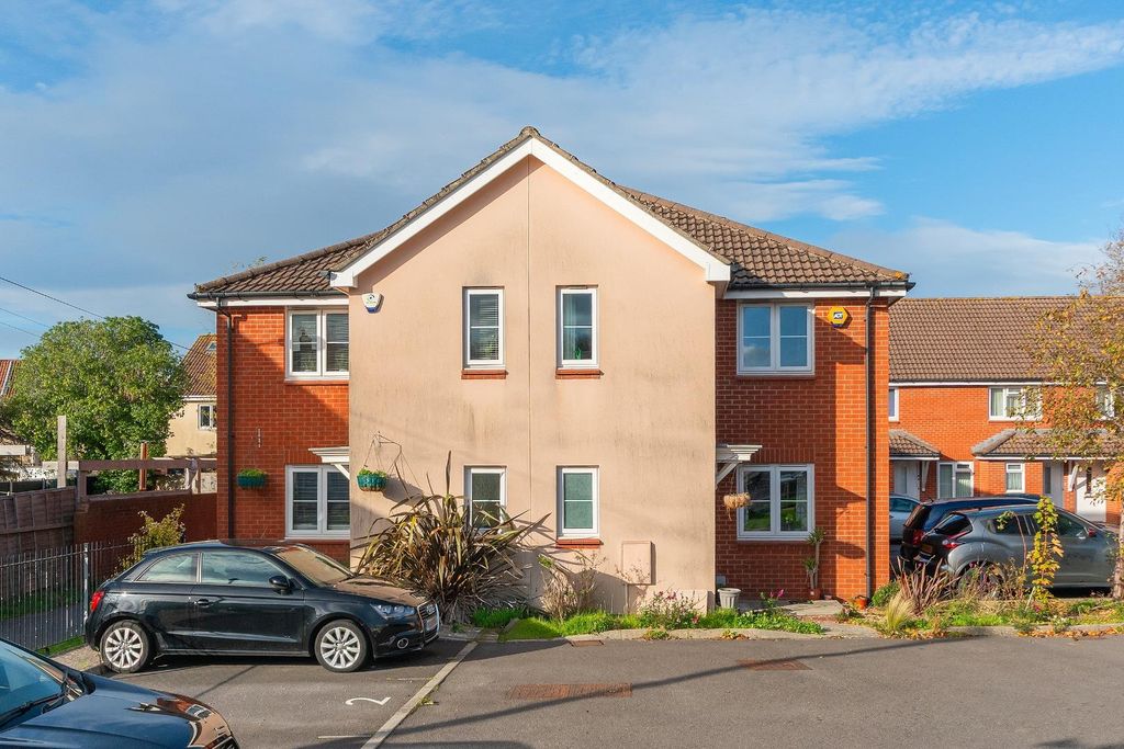 Property photo 2 of 24 0S2Cav - External B.Jpg