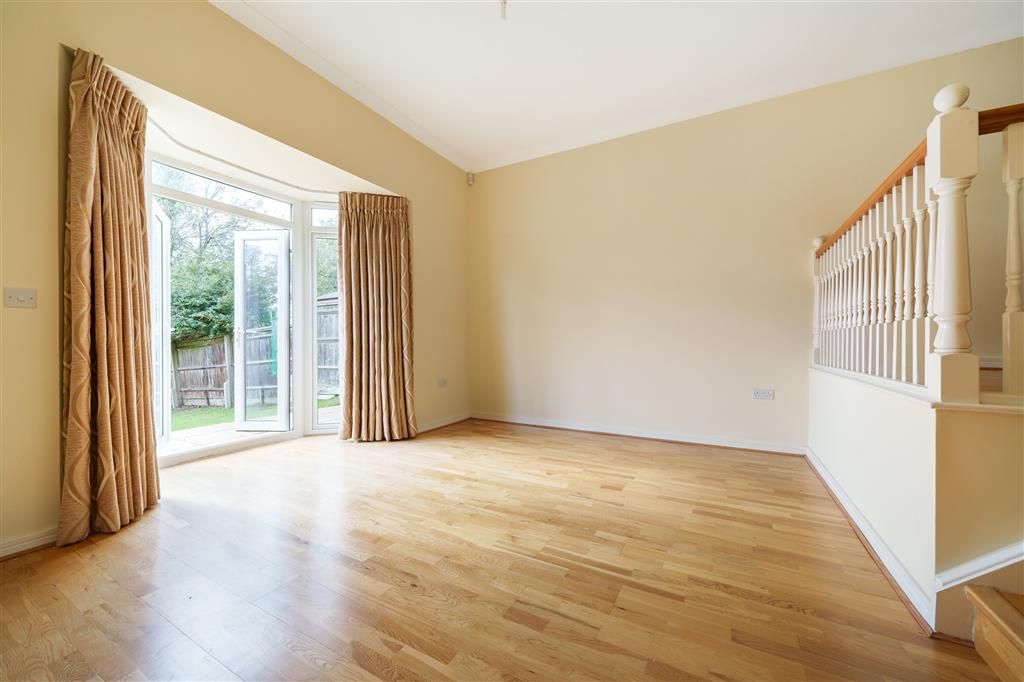 Property photo 2 of 13 Image