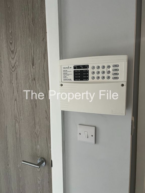 Property photo 2 of 4