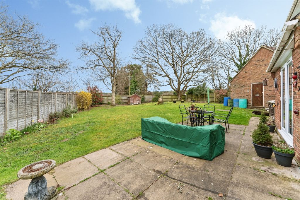 Property photo 3 of 18