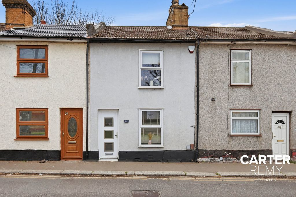 Property photo 2 of 30