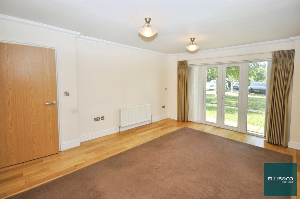 Property photo 2 of 16 Picture No. 16