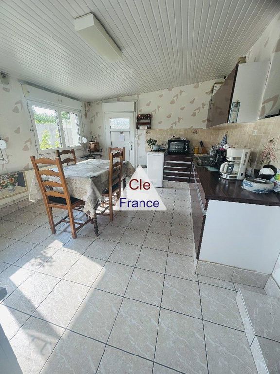 Property photo 3 of 12