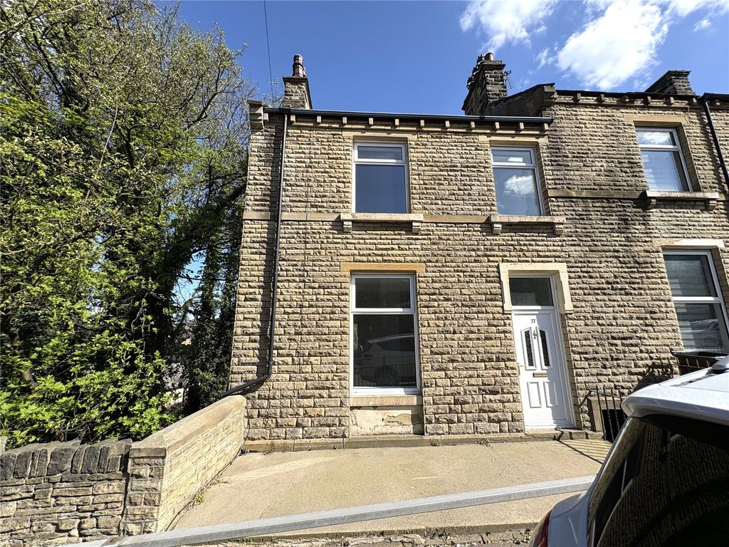 Property photo 1 of 11 Picture No. 17