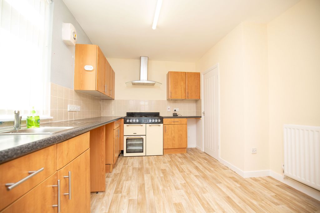 Property photo 3 of 11 Mw26-1427