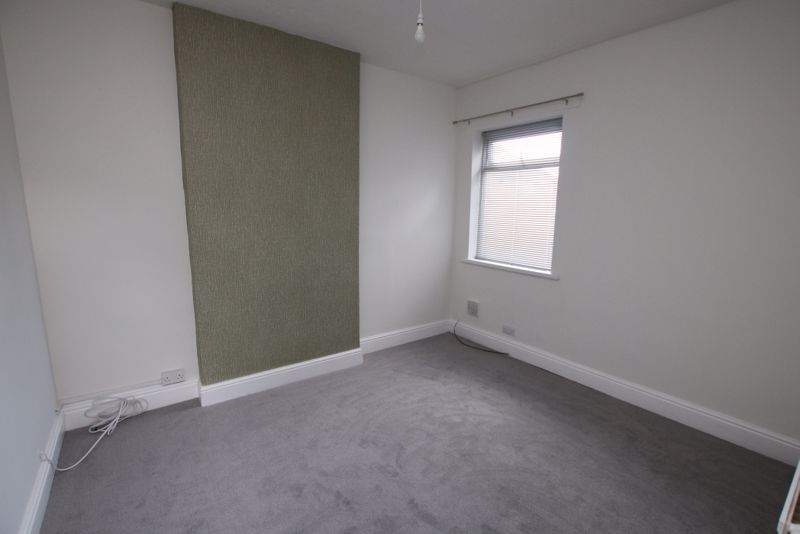 Property photo 2 of 10 Lounge Or Bedroom