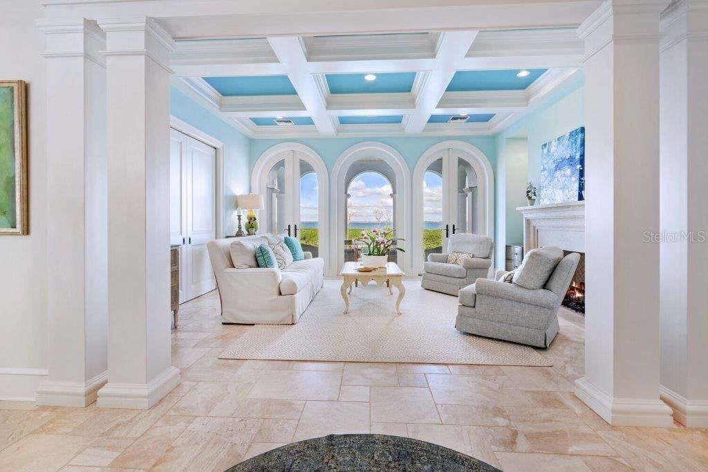 Property photo 3 of 8 <Alttext/>