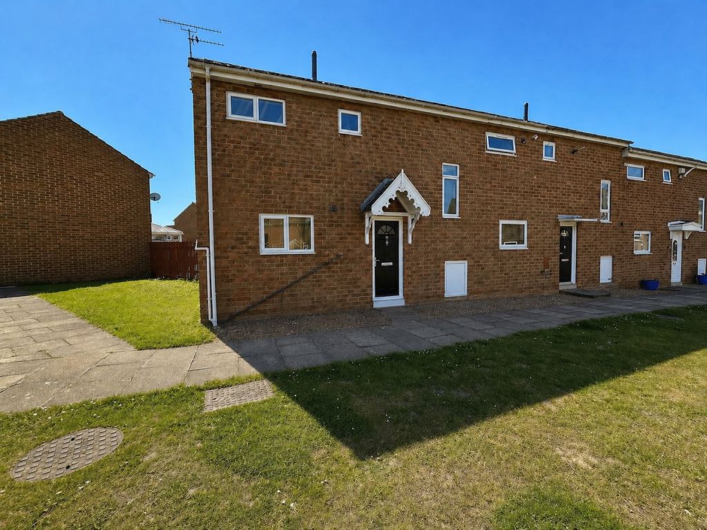 Property photo 3 of 9