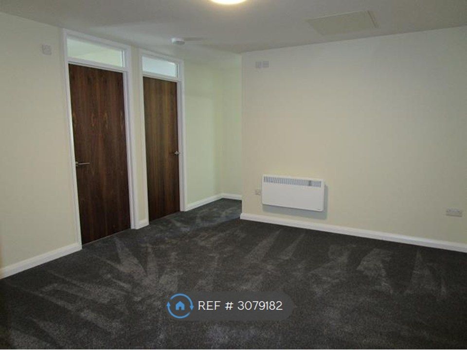Property photo 3 of 6