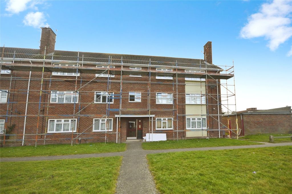 Property photo 1 of 7 Front