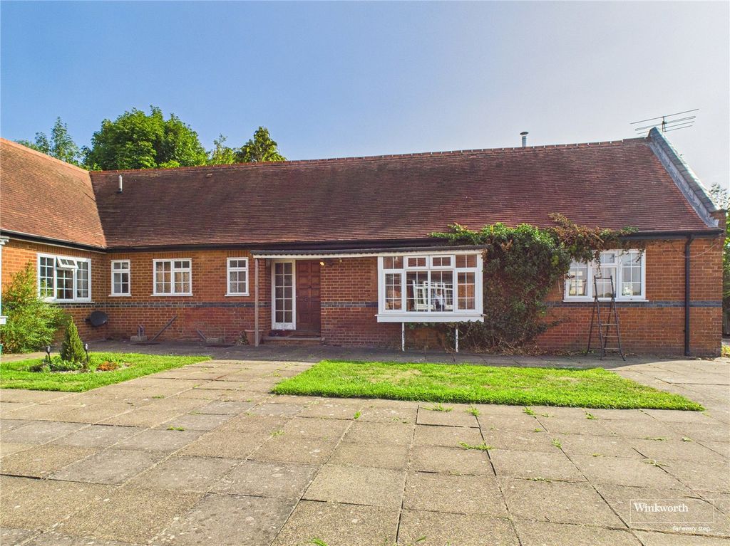 Property photo 1 of 25 Picture No. 02