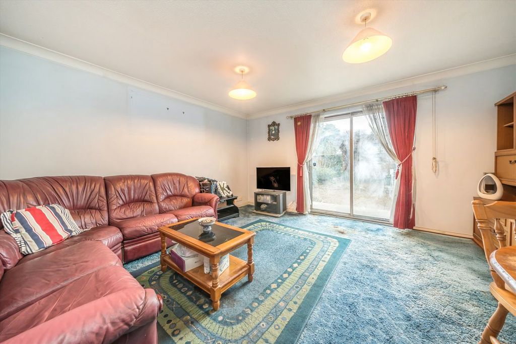 Property photo 2 of 5