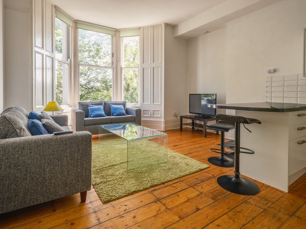 Property photo 1 of 14 6116750
