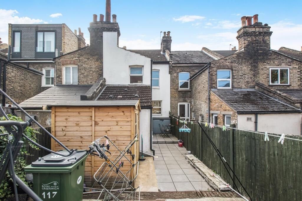 Property photo 2 of 14