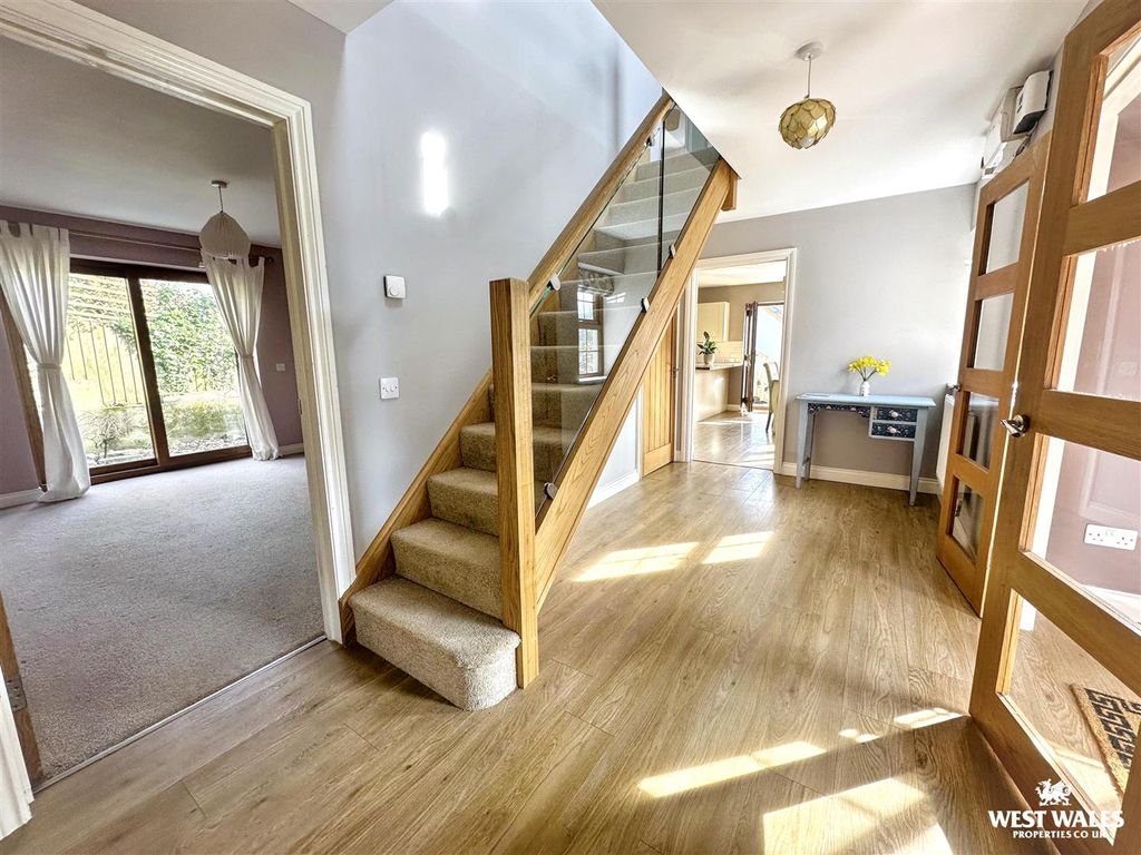 Property photo 2 of 26 Img_8428.Jpg