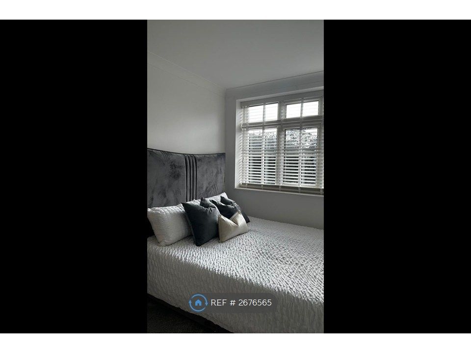 Property photo 3 of 3