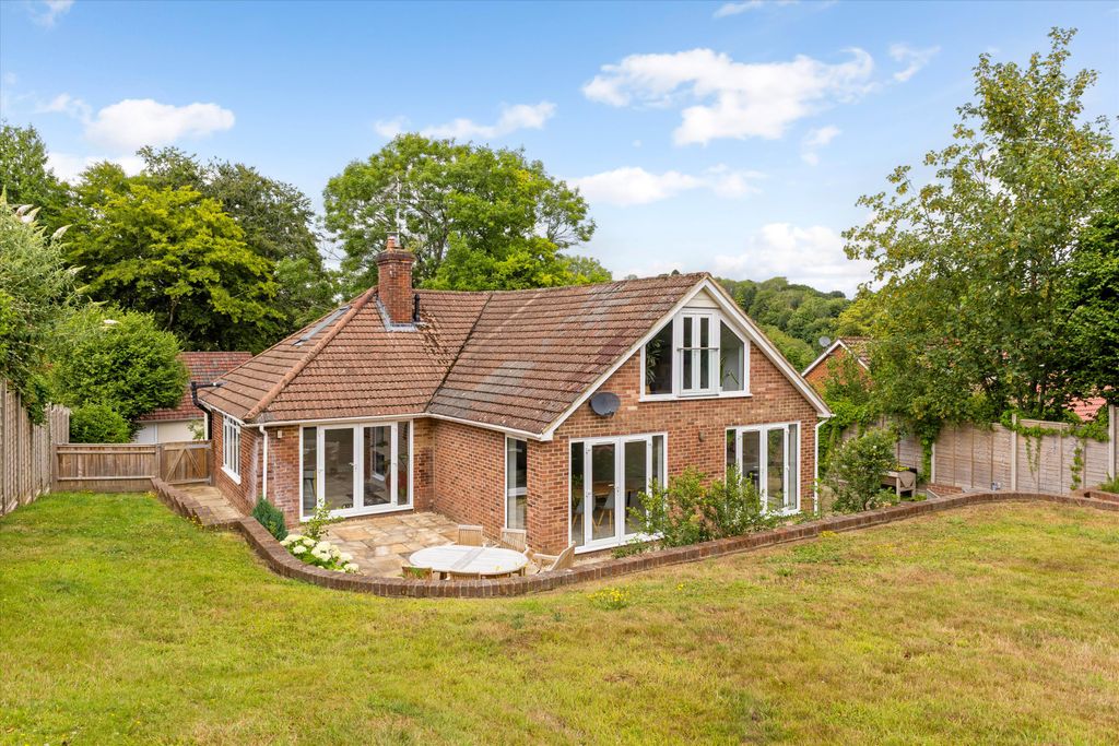 Property photo 3 of 14 Image
