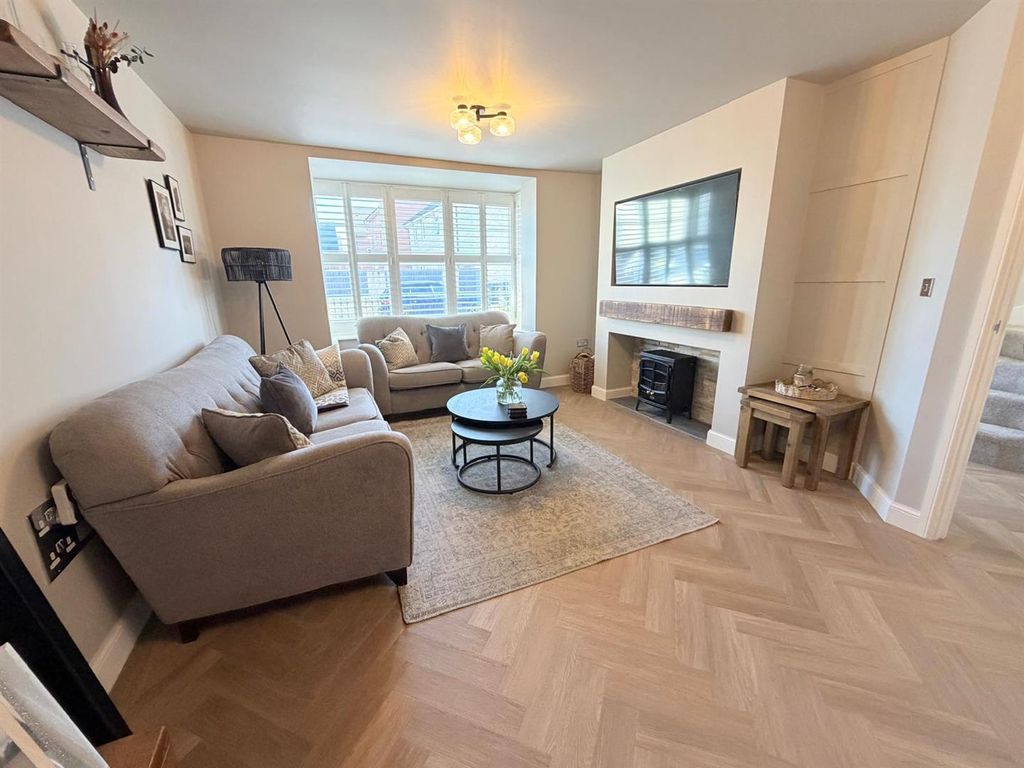 Property photo 2 of 24 Pm.Jpeg