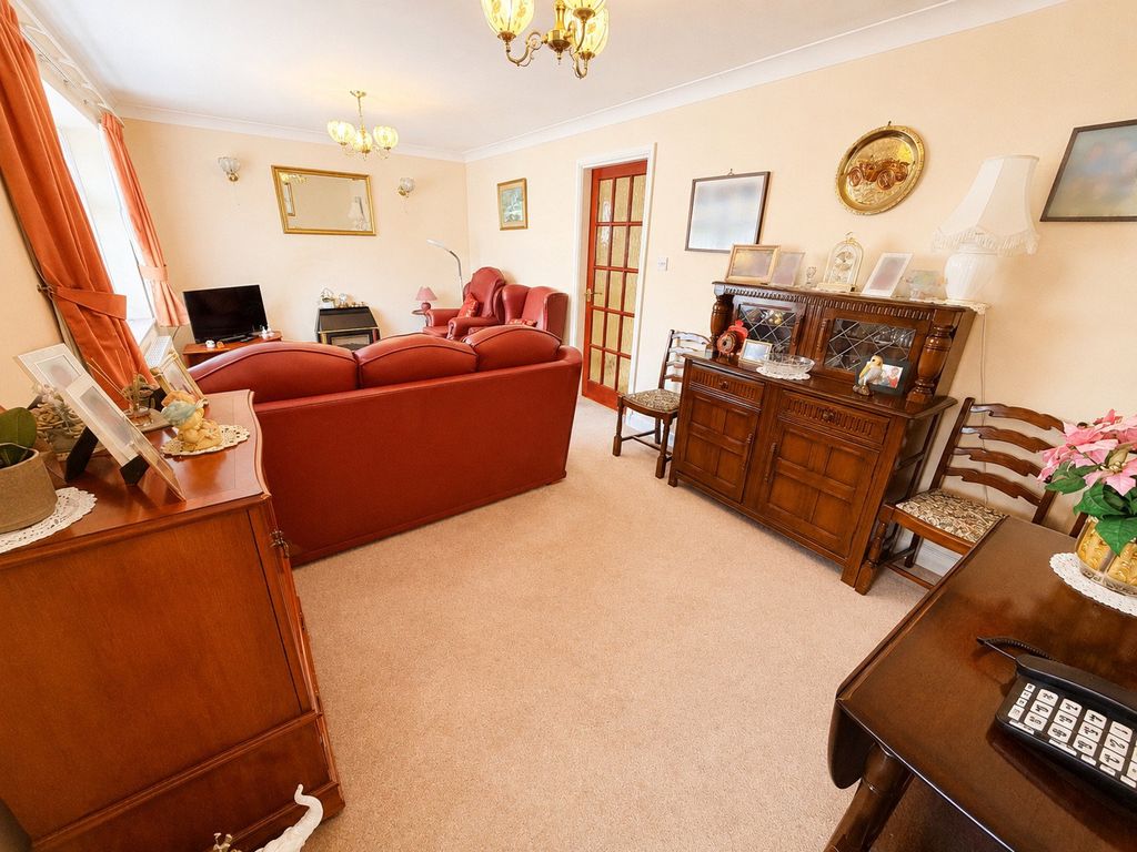 Property photo 2 of 15