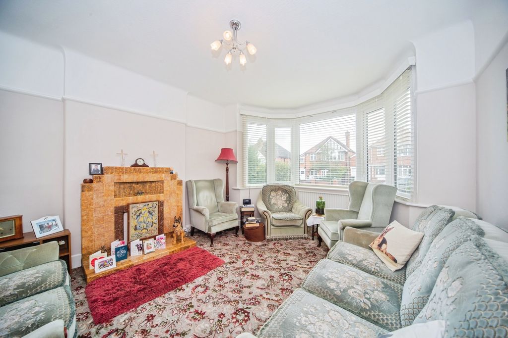 Property photo 3 of 16 Pbox-Img.Jpg