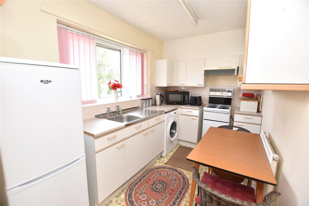Property photo 3 of 11 Picture No. 06