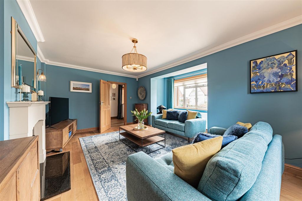 Property photo 3 of 48 L J Imaging-35.Jpg