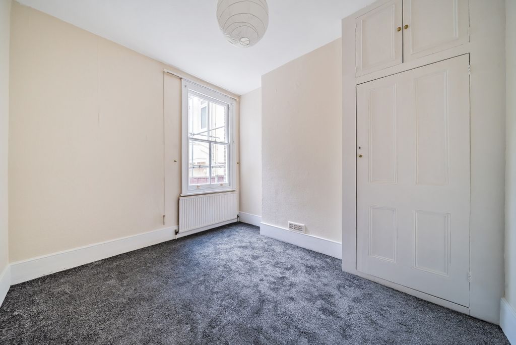 Property photo 3 of 6 1049144 (3)