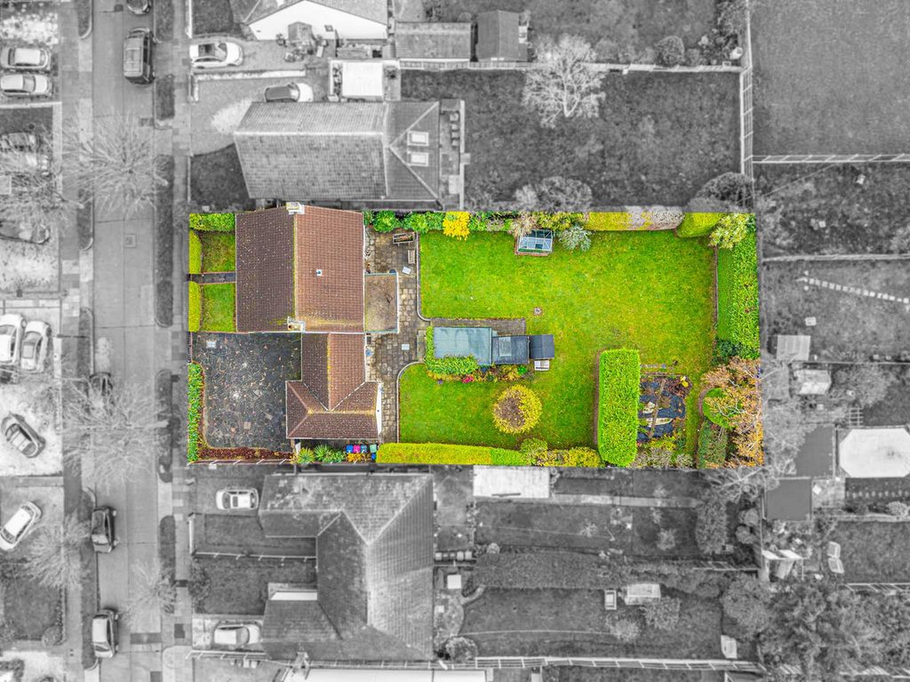 Property photo 2 of 24