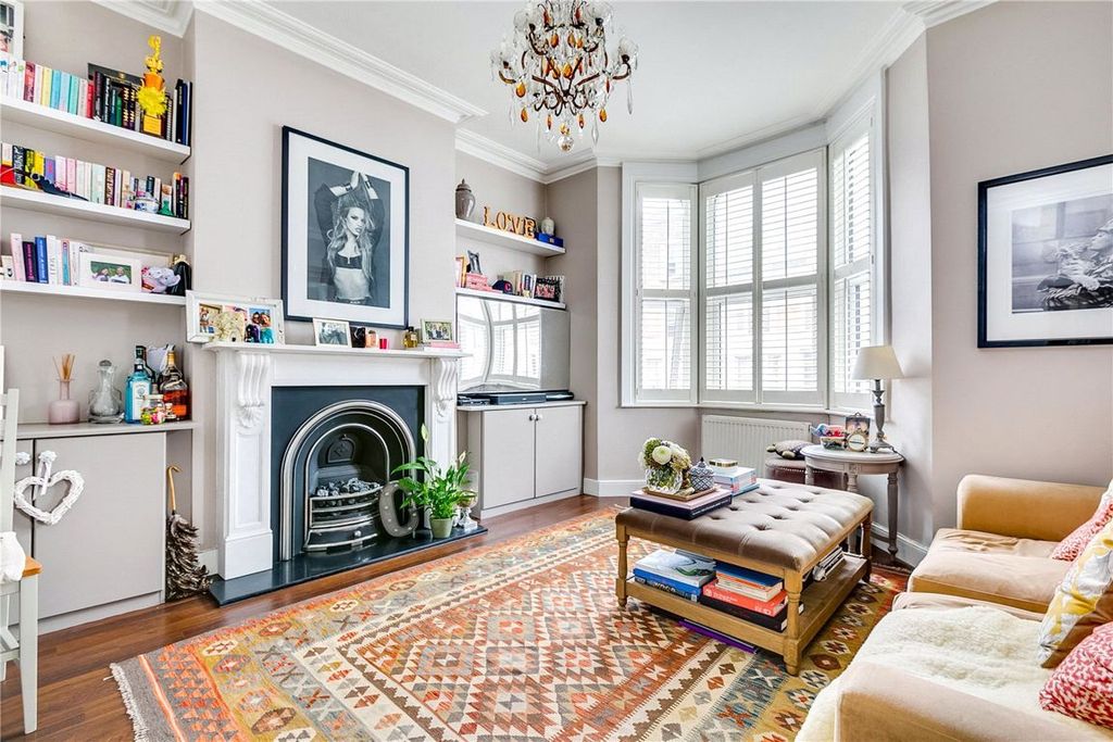 Property photo 1 of 6