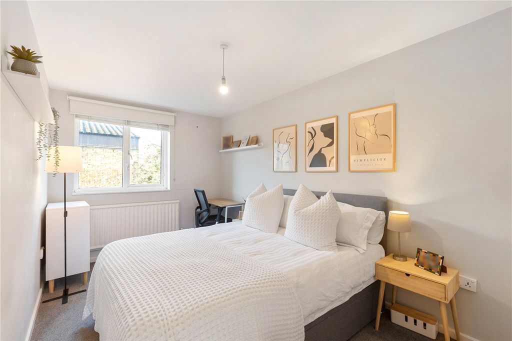 Property photo 3 of 12 Picture No. 12