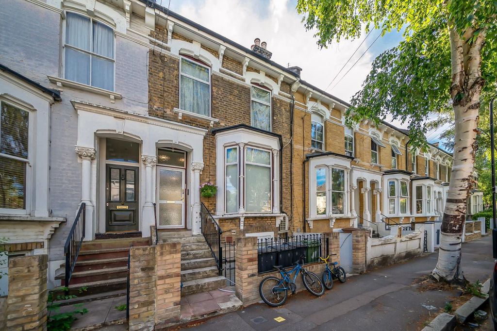 Property photo 1 of 19