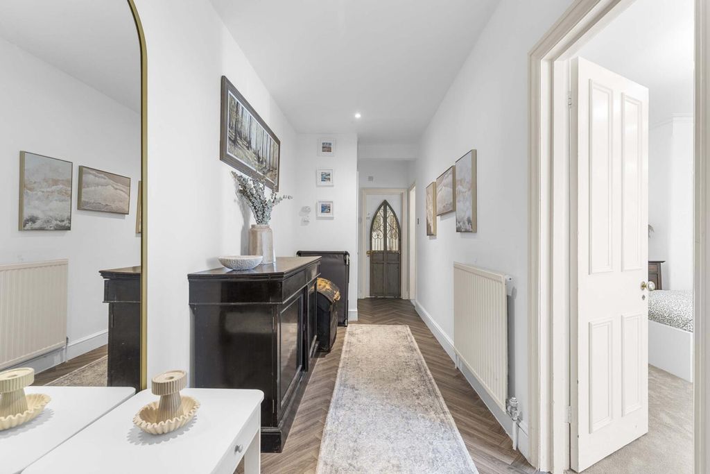Property photo 3 of 15 Hallway