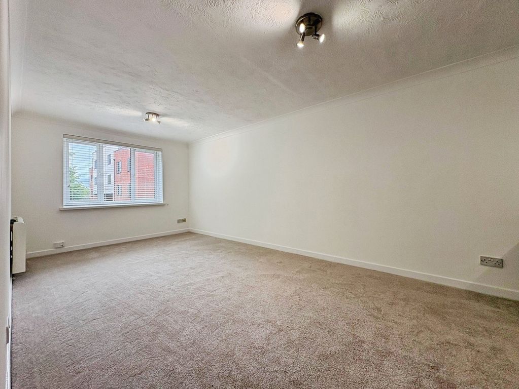 Property photo 3 of 10 Reception Room