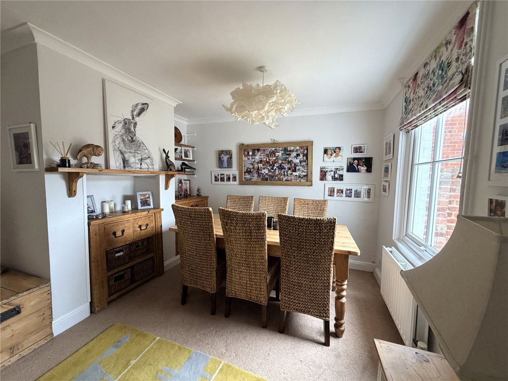 Property photo 3 of 10 Picture No. 19