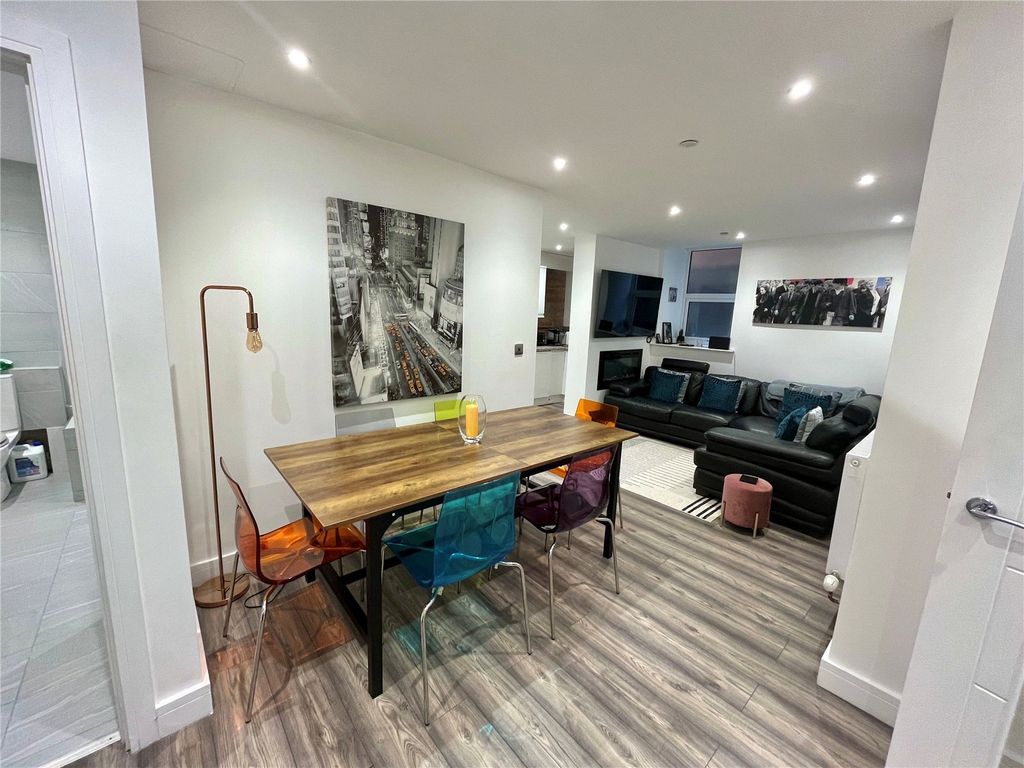 Property photo 1 of 20 Picture No. 44