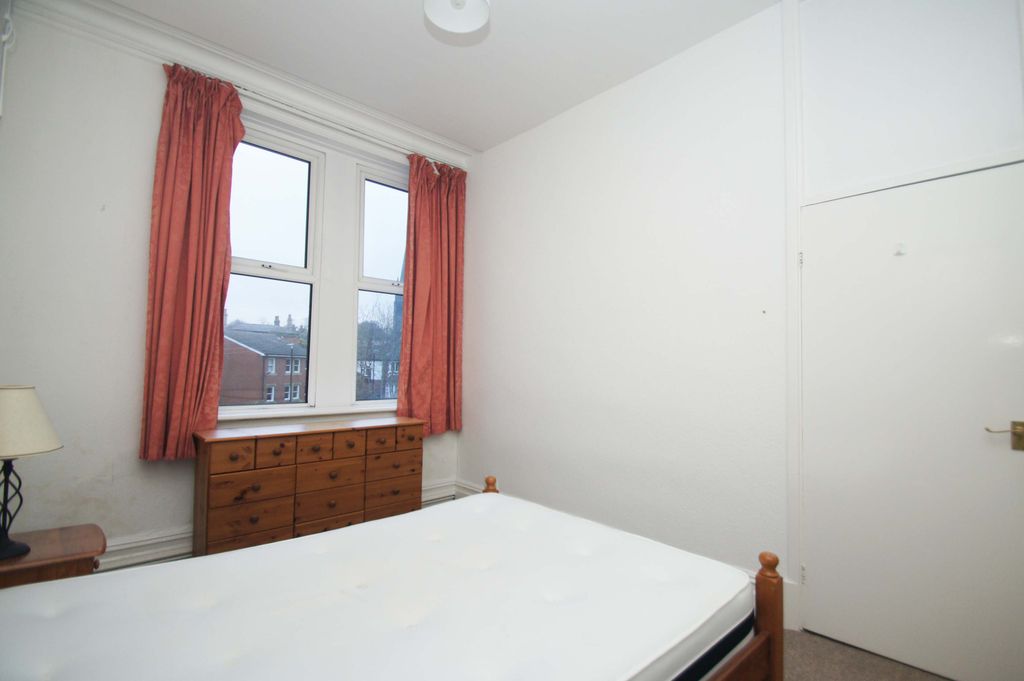 Property photo 3 of 10 0 General