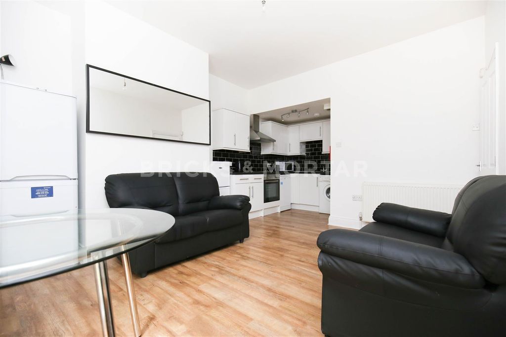 Property photo 1 of 10 Hdpnx4Phdr2Gqiuigjttr8Bx1S0.Jpg