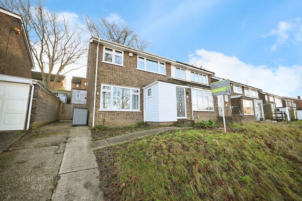 Property photo 1 of 13