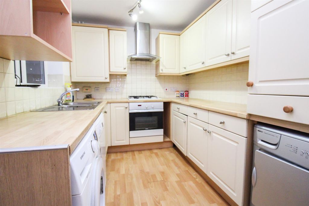 Property photo 3 of 19 Img_5555.Jpg
