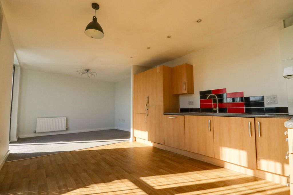 Property photo 3 of 10 Picture No. 31