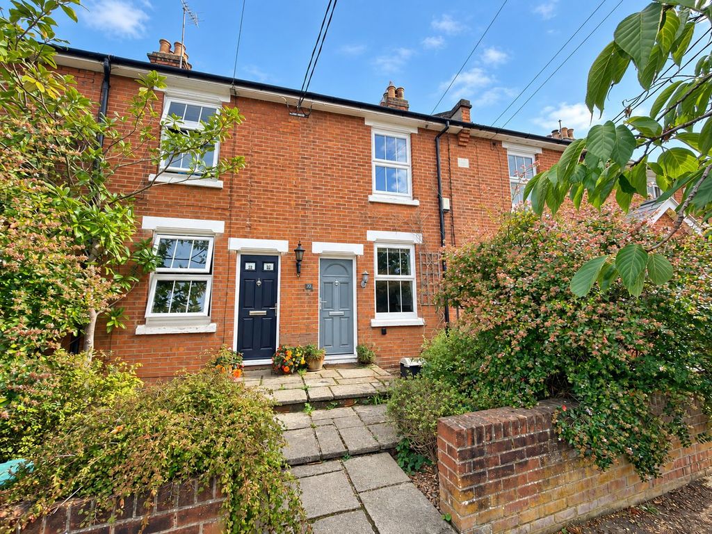 Property photo 2 of 18