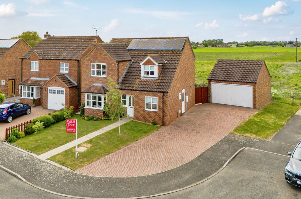 Property photo 1 of 31 1459073(1)