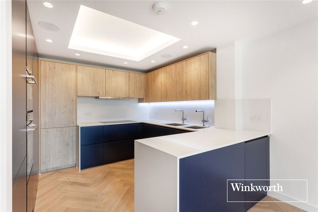 Property photo 3 of 13 Picture No. 02