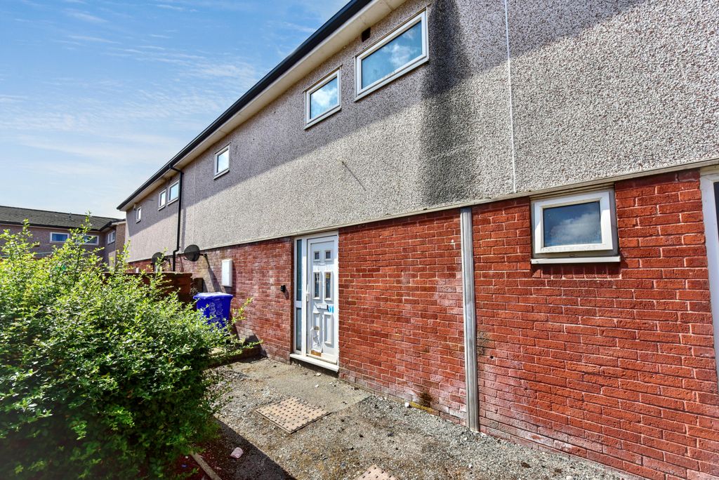 Property photo 1 of 20 31 Redruth Drive, Mansfield, Nottinghamshire, Ng18 4Qb