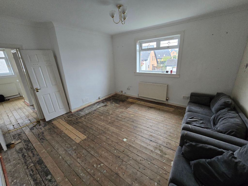 Property photo 2 of 6 2