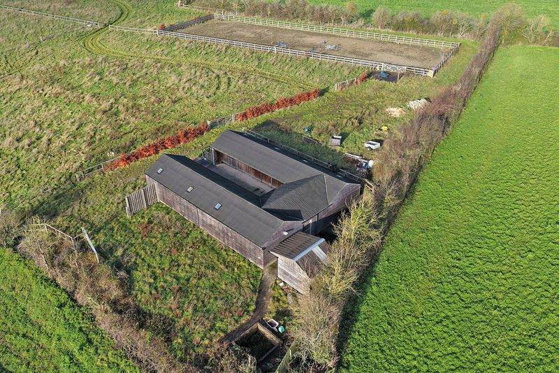 Property photo 2 of 10 Photo 10